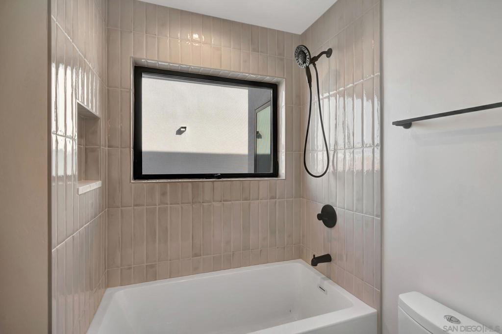 807 Seacoast Dr Property Photo 39