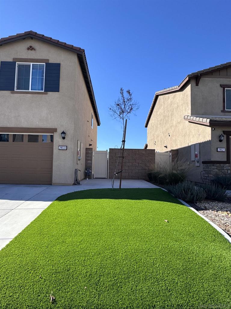 28533 Scorpion Ln Property Photo 14