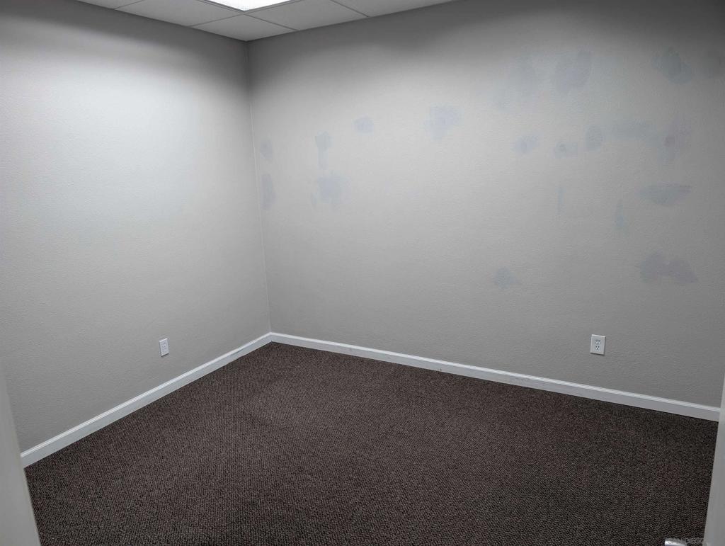 2828 University Avenue Property Photo 9