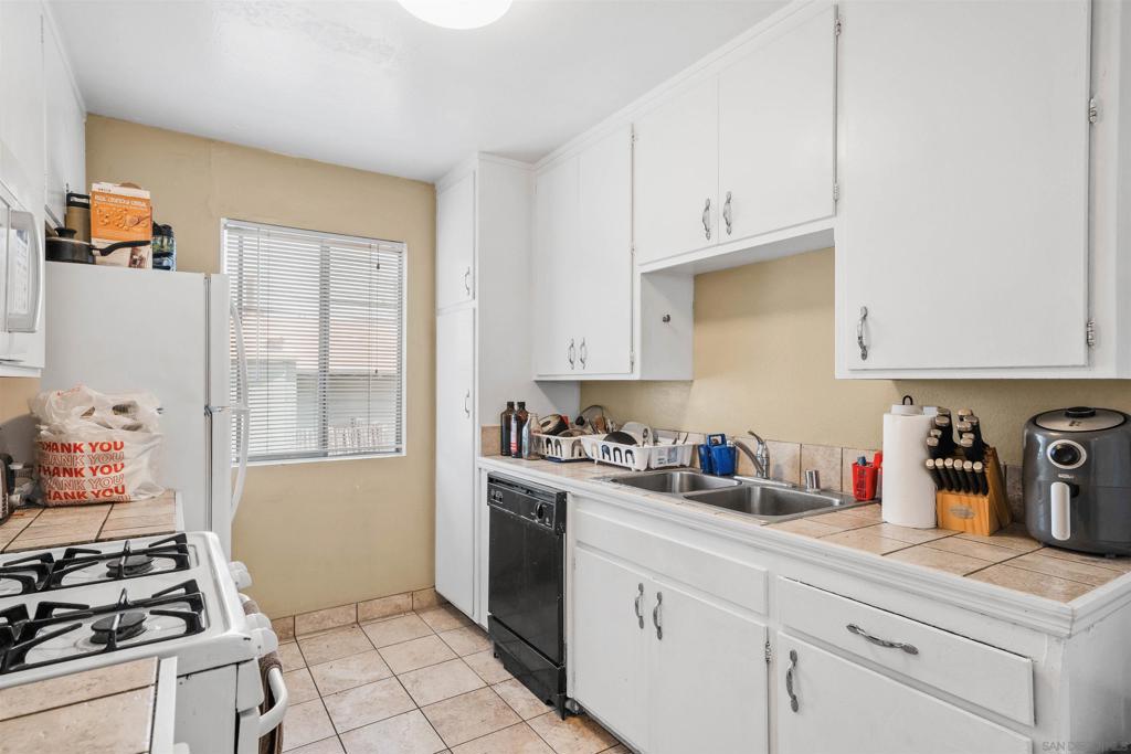 3964 Manzanita Dr Property Photo 16