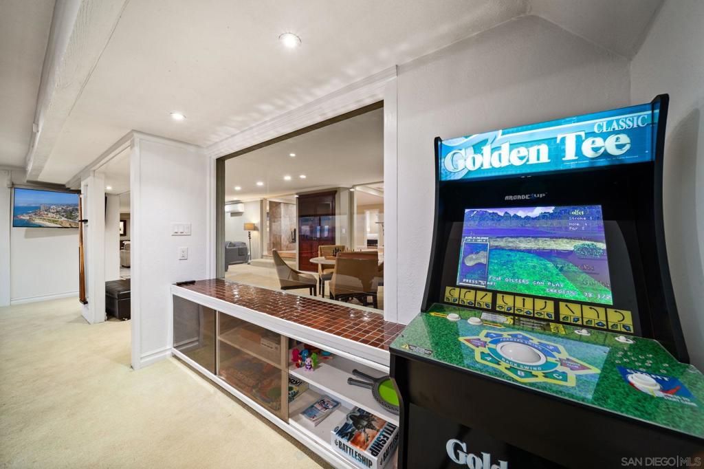 4260 Eastridge Dr Property Photo 15