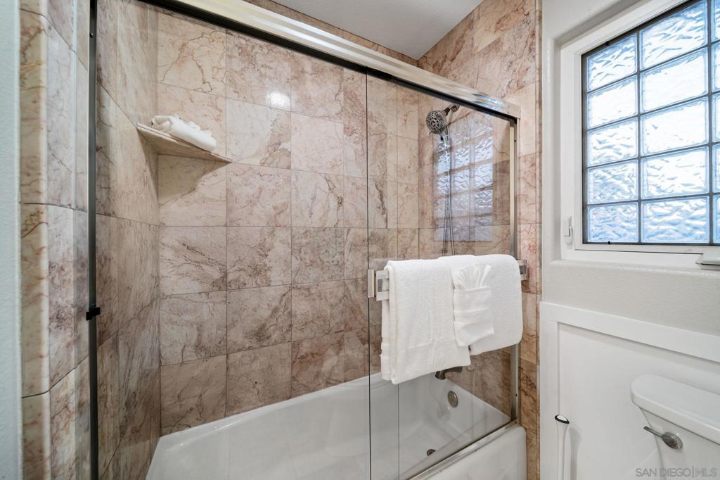 4260 Eastridge Dr Property Photo 37