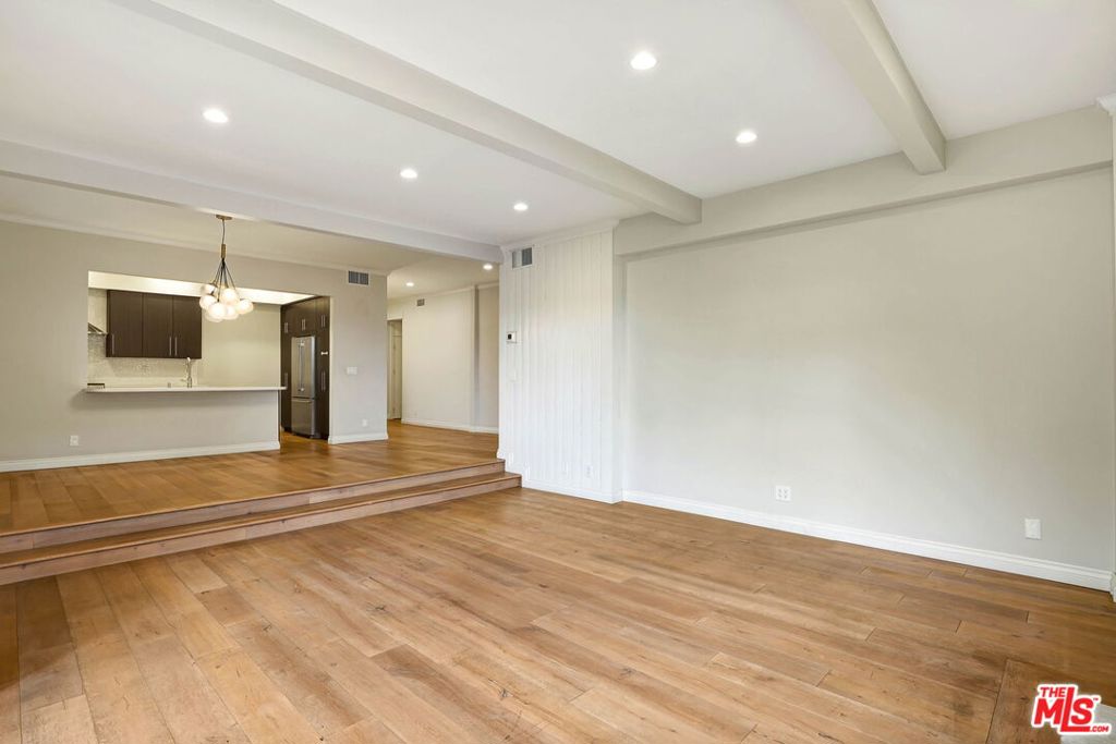 1260 S Beverly Glen Boulevard 304 Property Photo 6