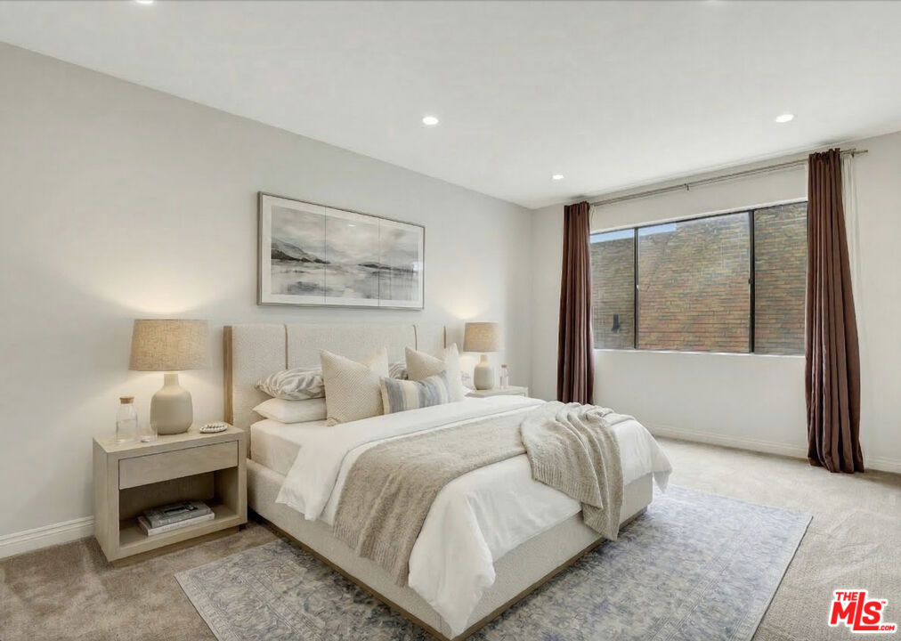 1260 S Beverly Glen Boulevard 304 Property Photo 14