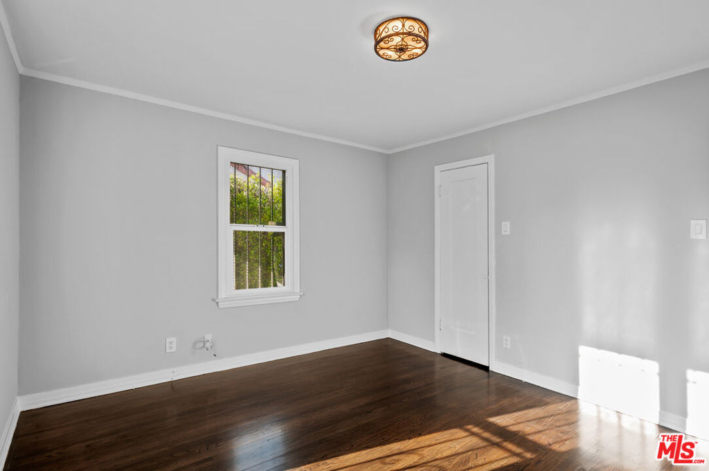 624 N Poinsettia Place Property Photo 41