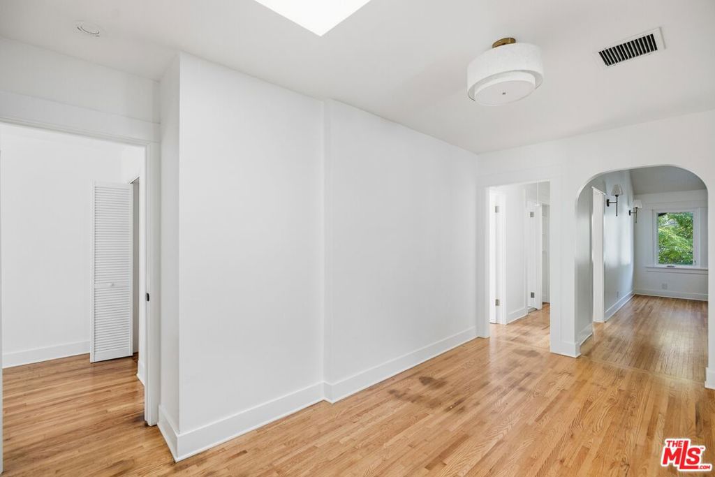 213 N Avenue 49 Property Photo 8