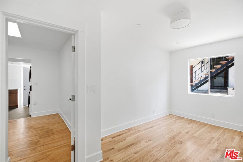 213 N Avenue 49 Property Photo 15