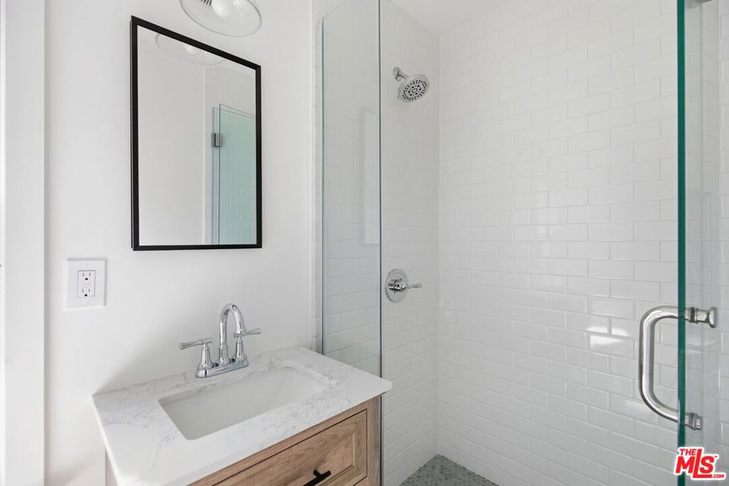 213 N Avenue 49 Property Photo 28