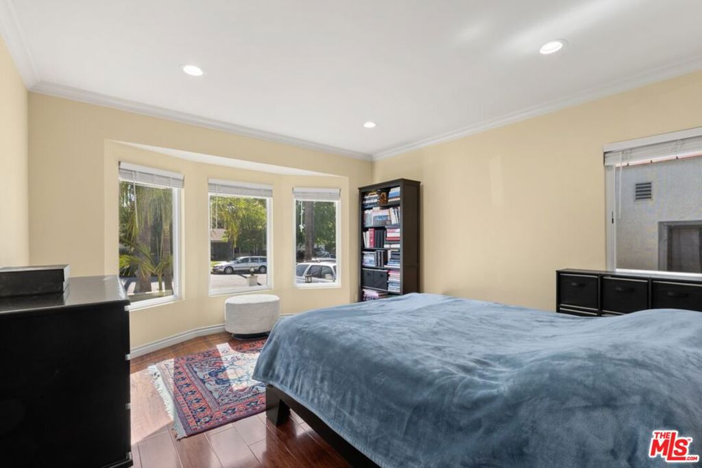 1259 Western Avenue Property Photo 17