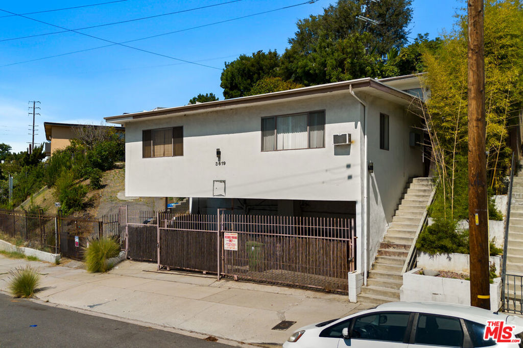 3619 Fletcher Drive Property Photo 1