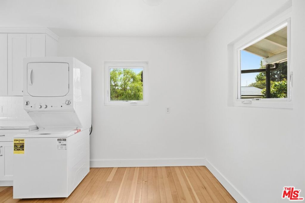 215 N Avenue 49 Property Photo 8