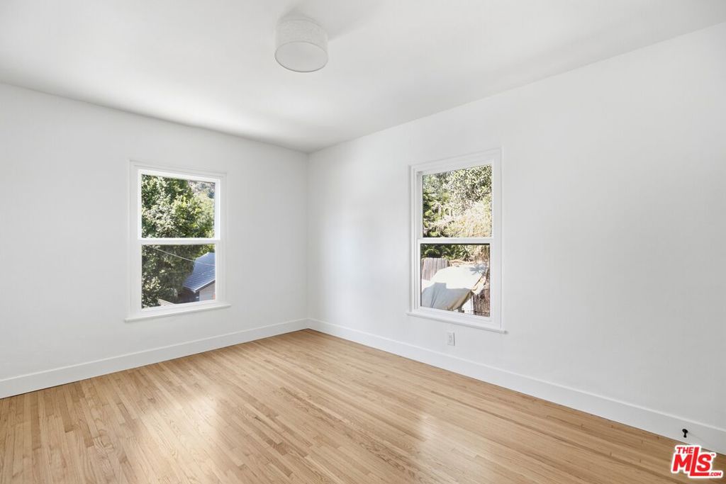 215 N Avenue 49 Property Photo 16