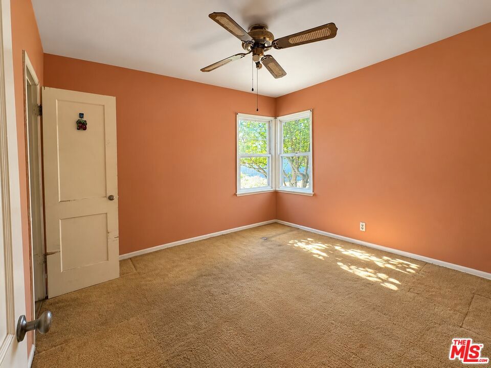 8015 Tilden Avenue Property Photo 11