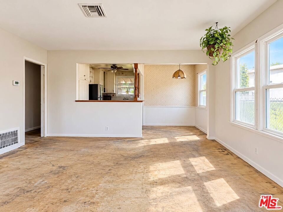 8015 Tilden Avenue Property Photo 13