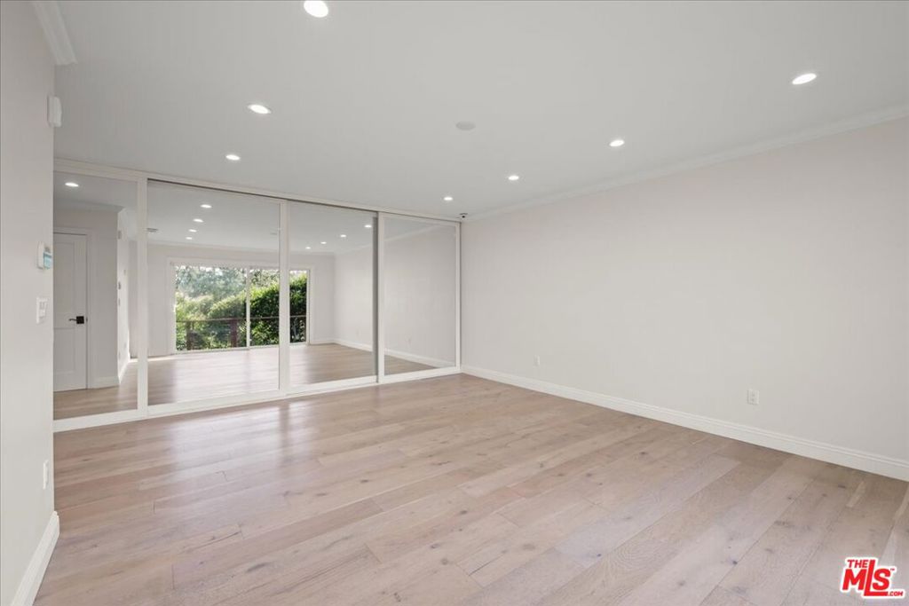 11515 Thurston Circle Property Photo 15