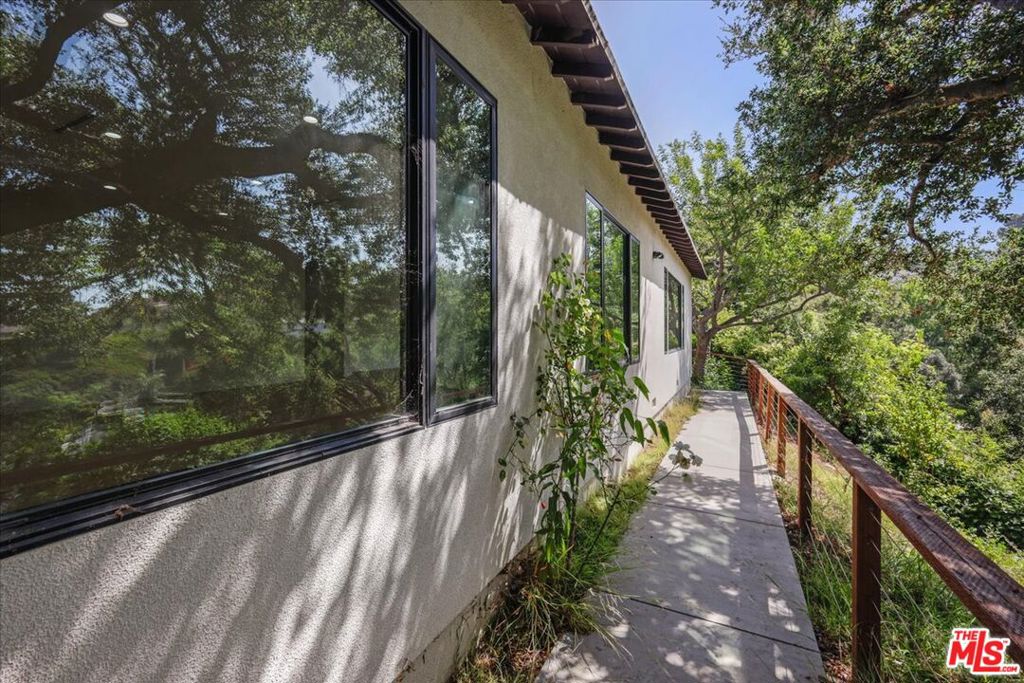 11515 Thurston Circle Property Photo 33