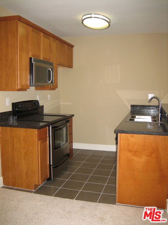 10982 Roebling Avenue 511 Property Photo 3