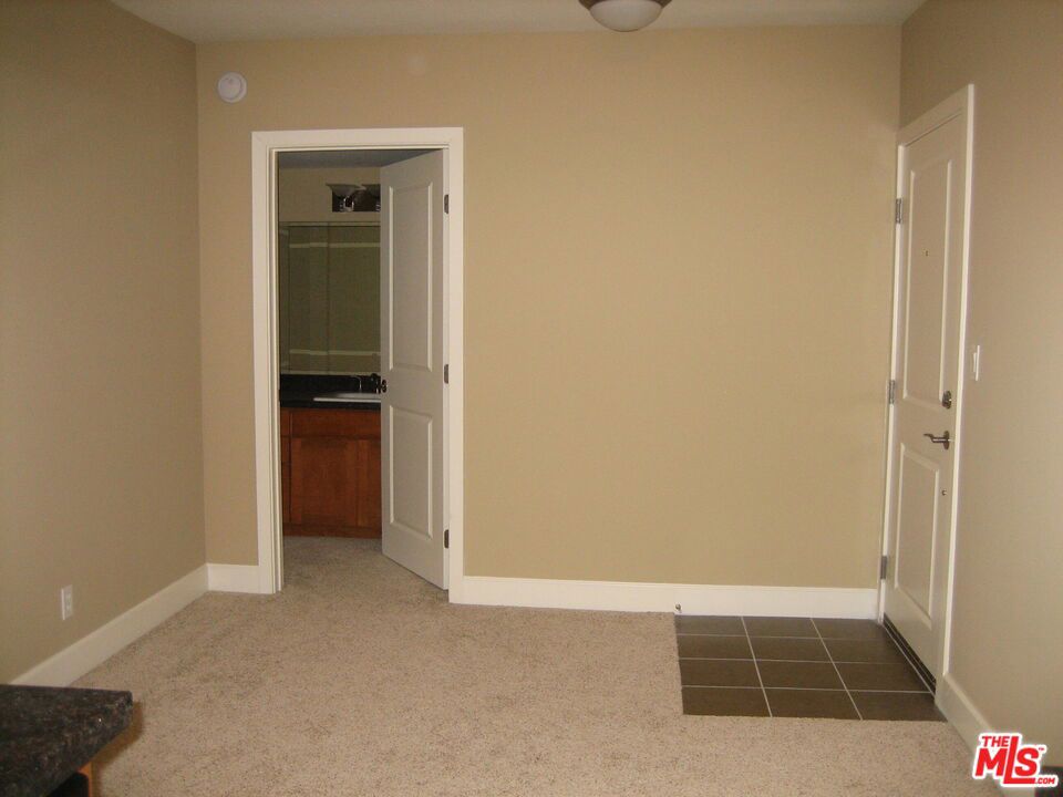 10982 Roebling Avenue 511 Property Photo 4