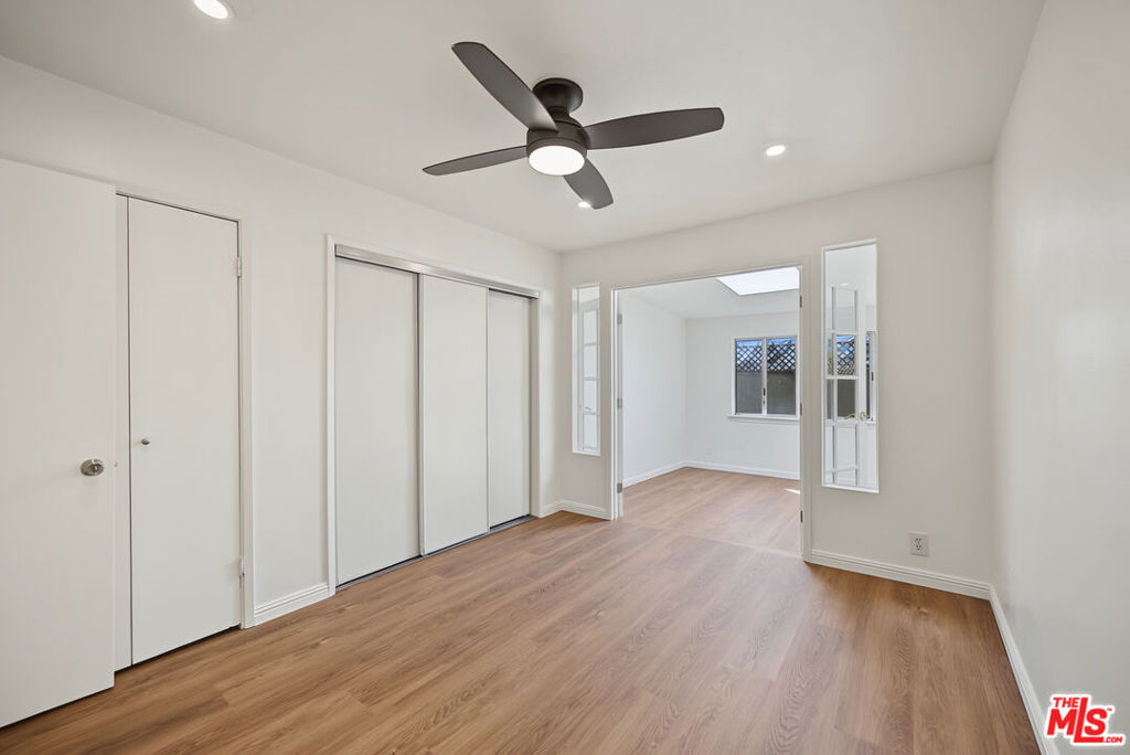 18612 Rayen Street Property Photo 10