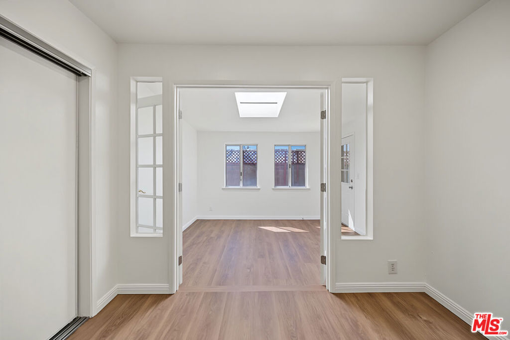 18612 Rayen Street Property Photo 12