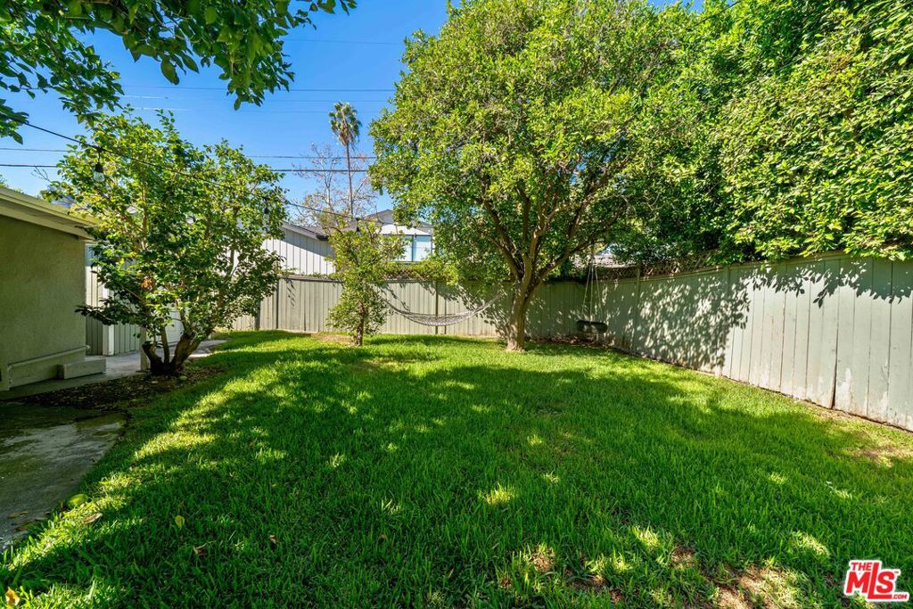 4449 Van Noord Avenue Property Photo 6