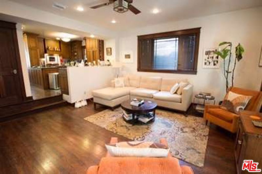 1513 Walgrove Avenue Property Photo 13