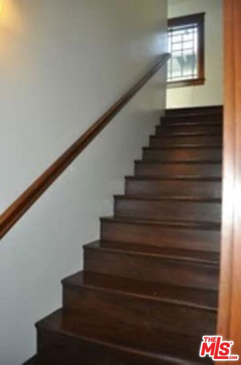 1513 Walgrove Avenue Property Photo 31
