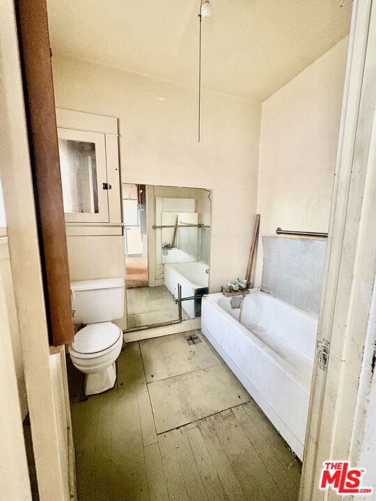 2005 4th Street Property Photo 16