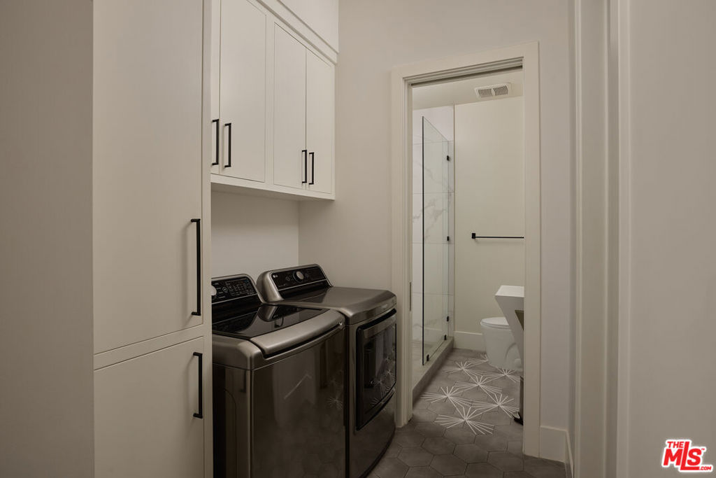 4311 Mont Eagle Place Property Photo 22