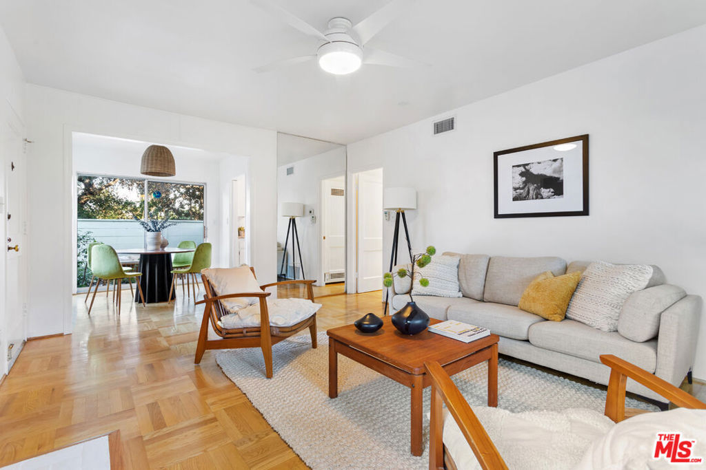 5112 Village Property Photo 8