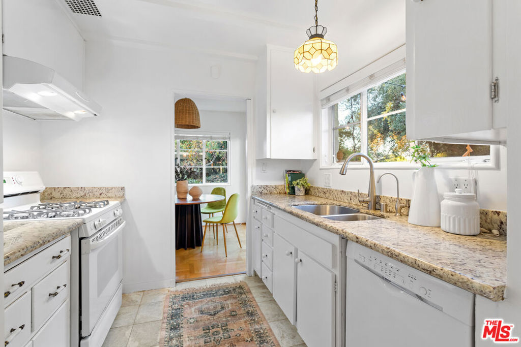 5112 Village Property Photo 12