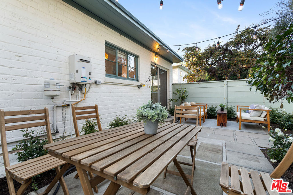 5112 Village Property Photo 27