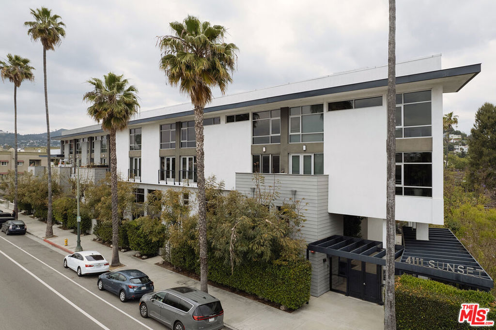 4111 W Sunset Boulevard 233 Property Photo 1