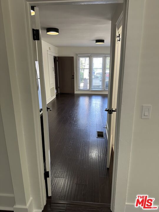 1206 N Orange Grove Avenue Property Photo 21