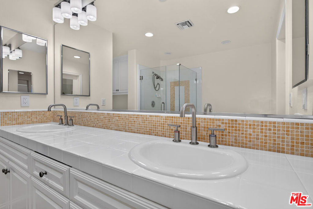 12975 Agustin Place 336 Property Photo 35