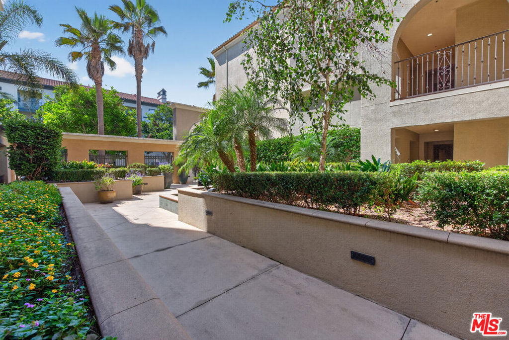 12975 Agustin Place 336 Property Photo 52