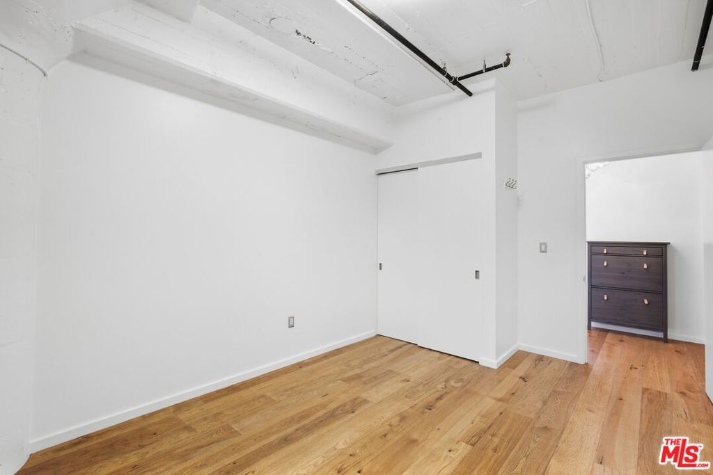 200 N San Fernando Road 312 Property Photo 6