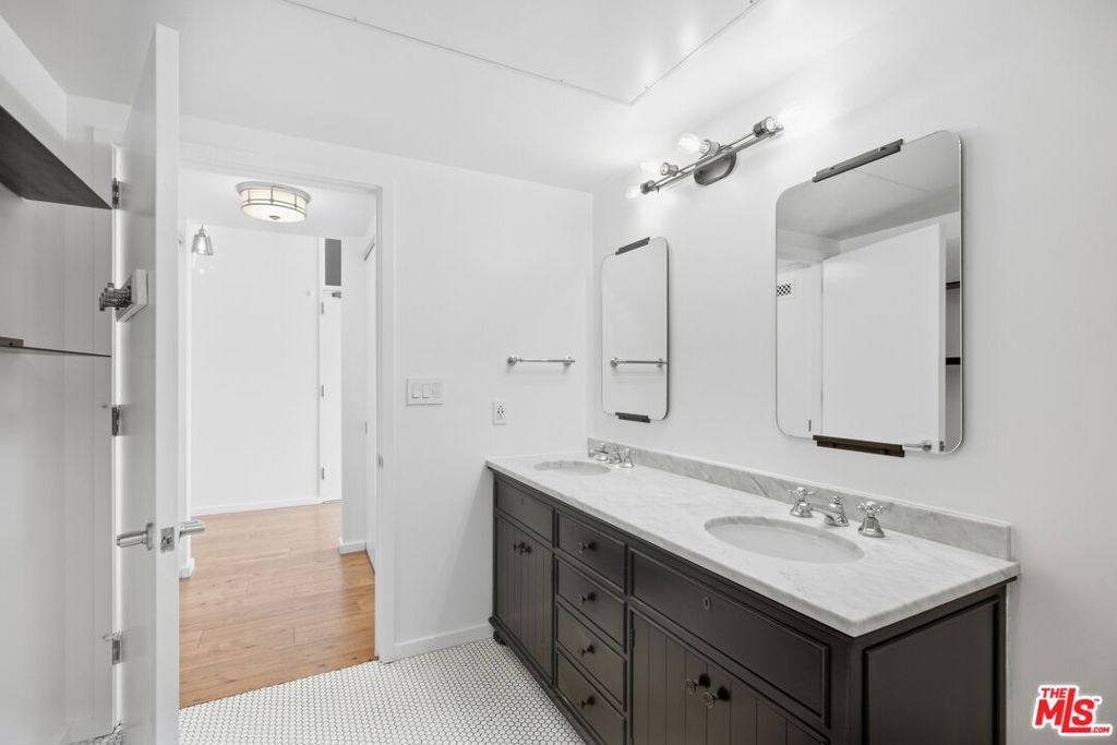 200 N San Fernando Road 312 Property Photo 11