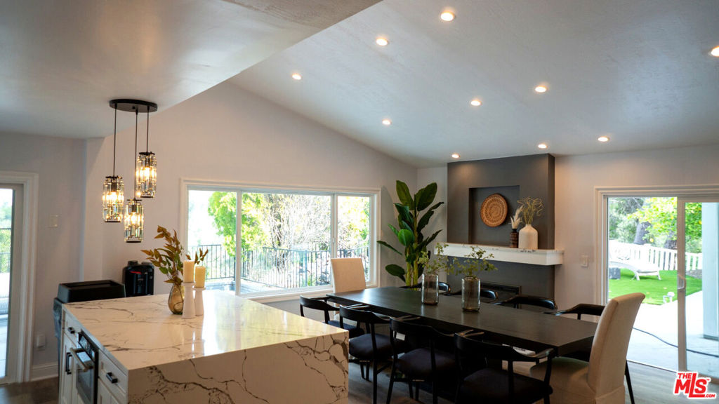3914 Braewood Court Property Photo 4