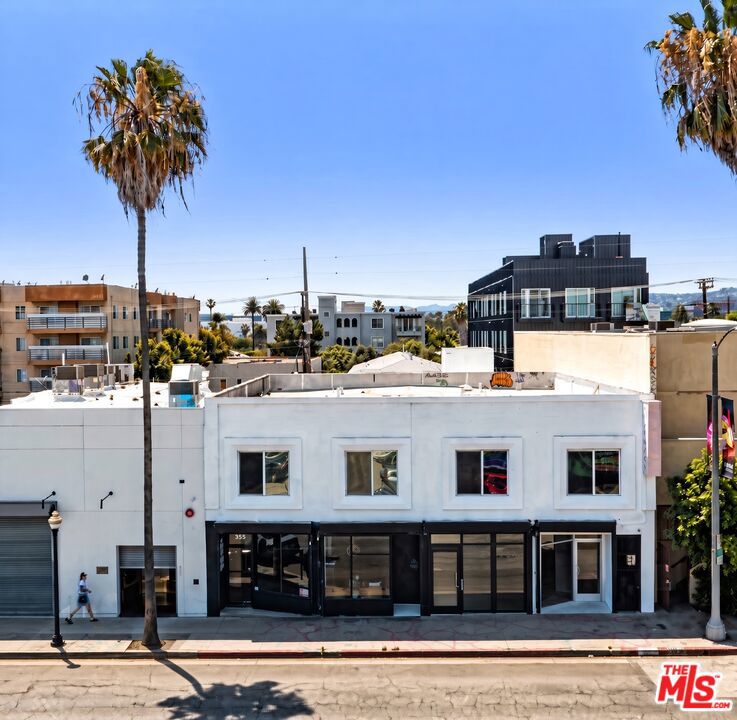 355 N N Fairfax Avenue Property Photo 1