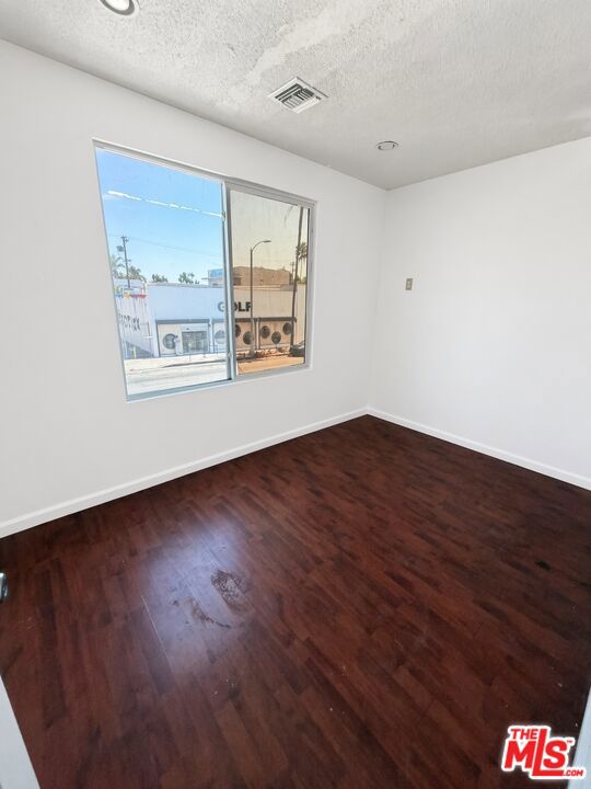 355 N N Fairfax Avenue Property Photo 53