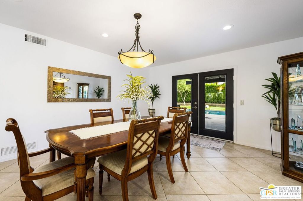73255 Grapevine Street Property Photo 15
