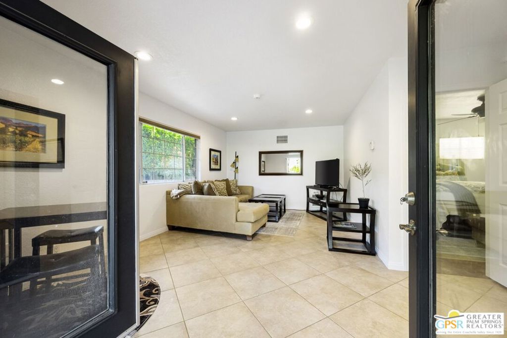 73255 Grapevine Street Property Photo 21