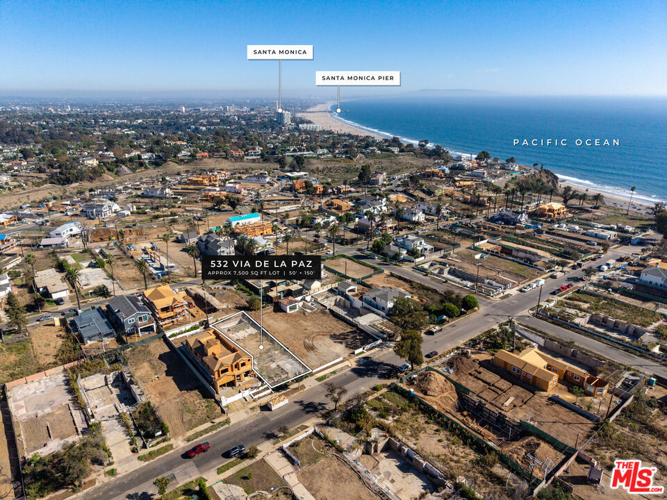 532 Via De La Paz Property Photo 8