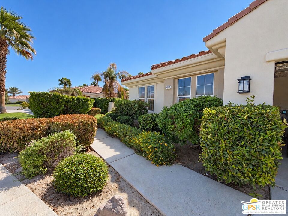78640 Castle Pines Drive Property Photo 2