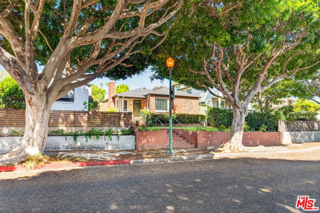 1205 Marine Street Property Photo 3