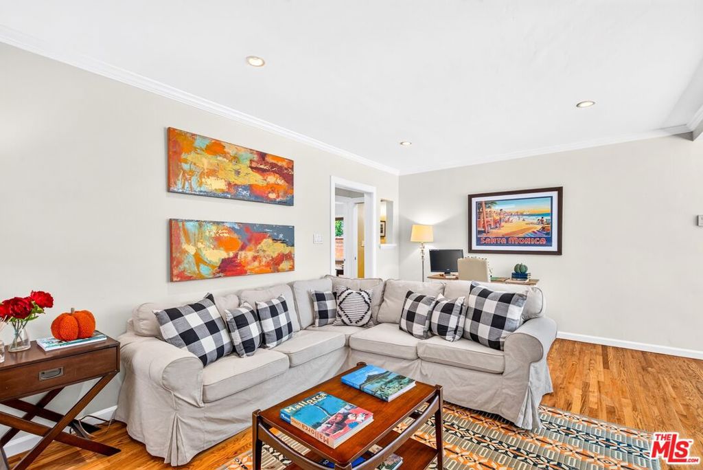 1205 Marine Street Property Photo 11