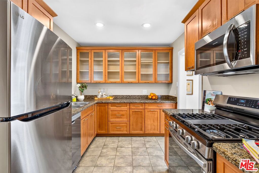 1205 Marine Street Property Photo 17