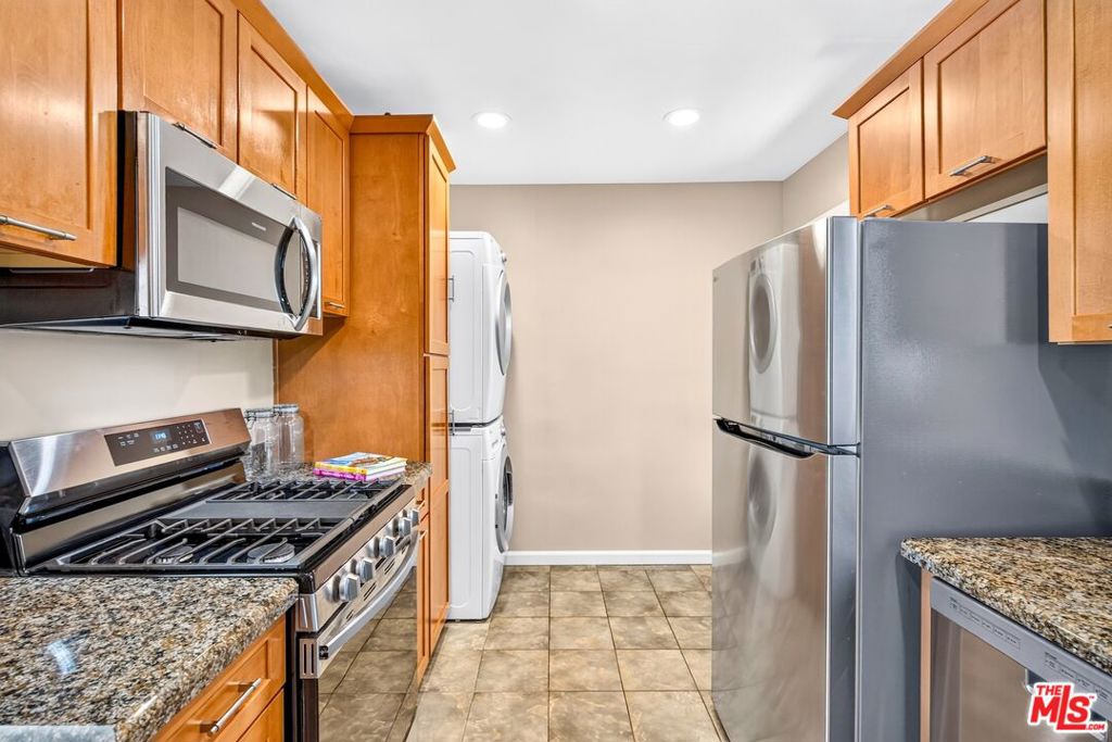 1205 Marine Street Property Photo 20
