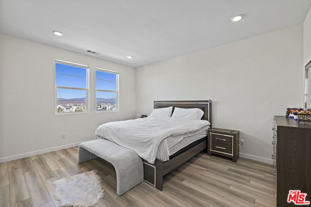 27109 Valley Oak Place Property Photo 16